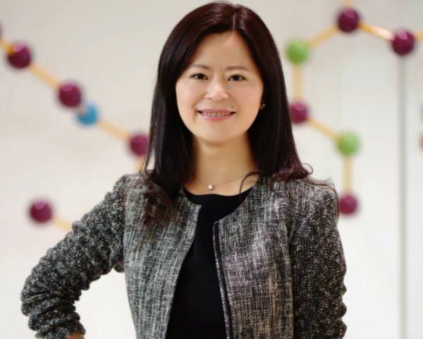 什么股票配资平台安全 阿斯利康华人女高管离职加盟本土巨头！医药行业格局生变